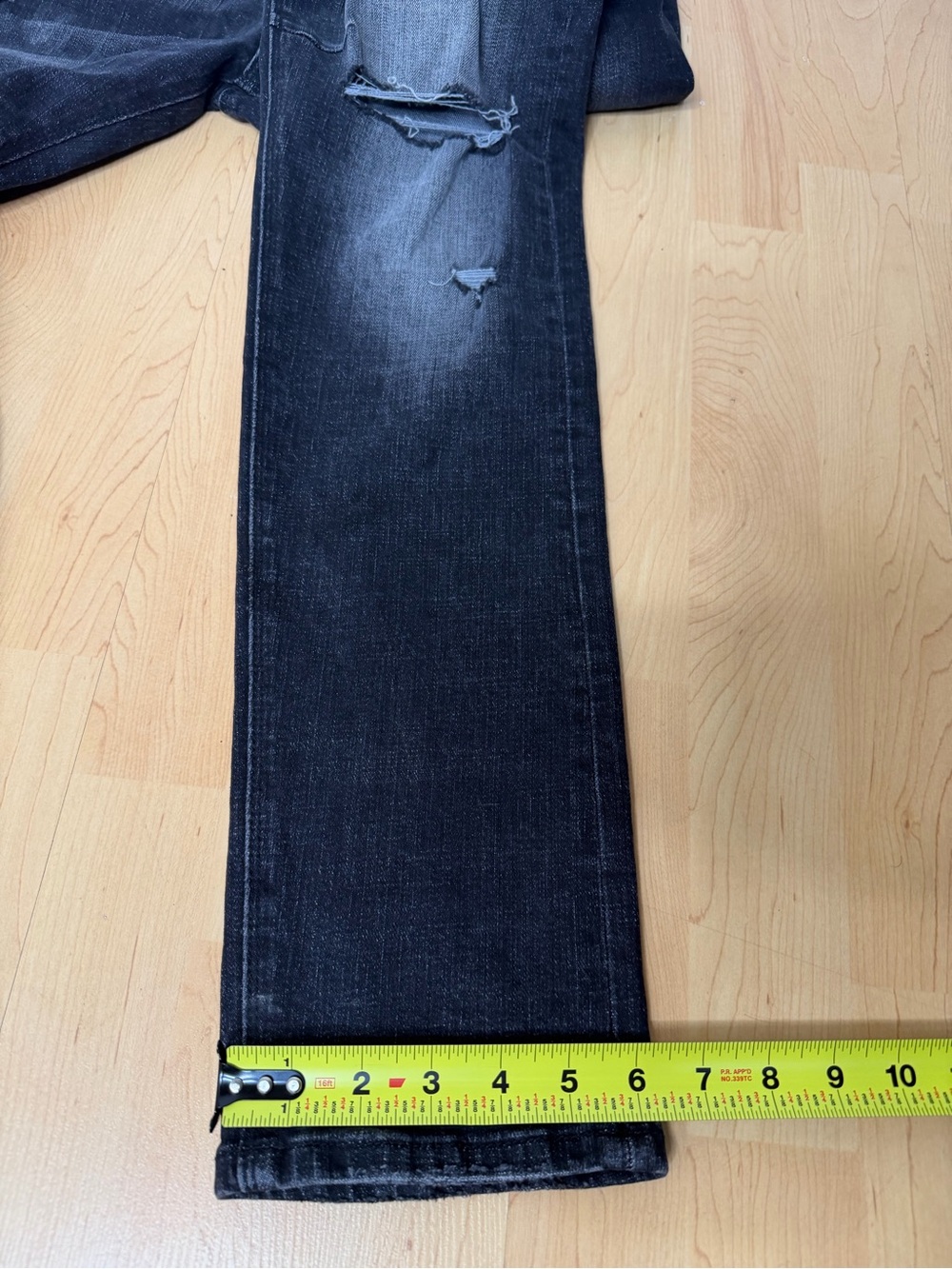 RTA Men’s Distressed Ripped Black Jeans Size 33 Logo Stretch - Picture 13 of 16